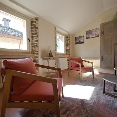 Appartamento Boutique - Casa Squarcia - Passo Cisa