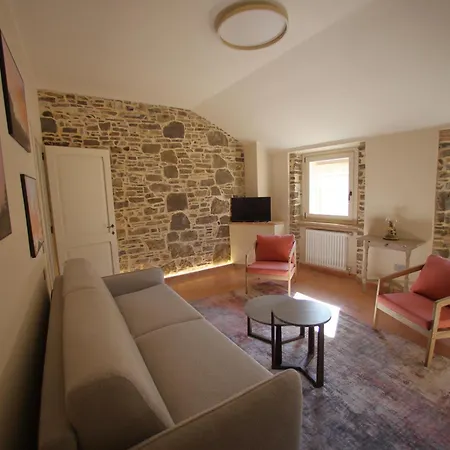 Boutique - Casa Squarcia - Passo Cisa شقة *